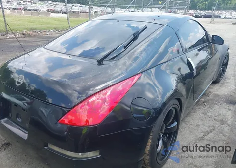 2005 Nissan 350Z Touring z USA, uszkodzony, nr VIN JN1AZ34E45M653631
